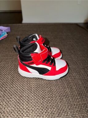 Toddler Puma High-Top Sneakers Red, Black